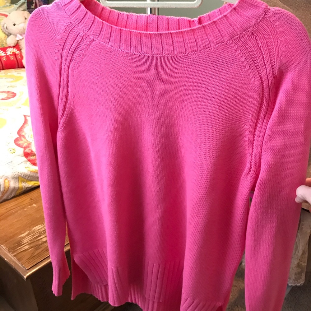 HOT PINK SWEATER